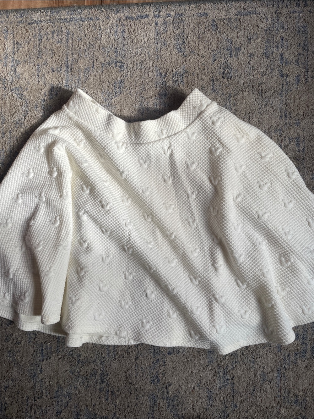 LC Lauren Conrad White Textured Circle Skirt with Subtle Heart Motif